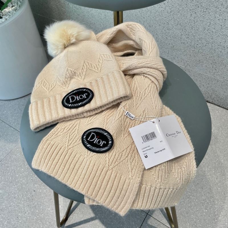 Christian Dior Caps Scarfs